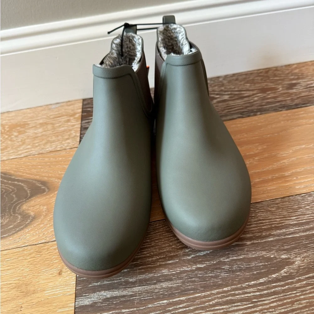 Bogs Sweetpea II Women's Plush Waterproof Chelsea Rain Boots NWT - Picture 6 of 12